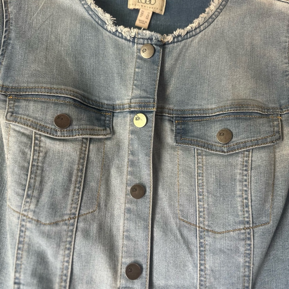 LOGO by Lori Goldstein Blue Denim Fabric - Picture 3 of 6